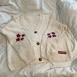 Taylor swift authentic red cardigan